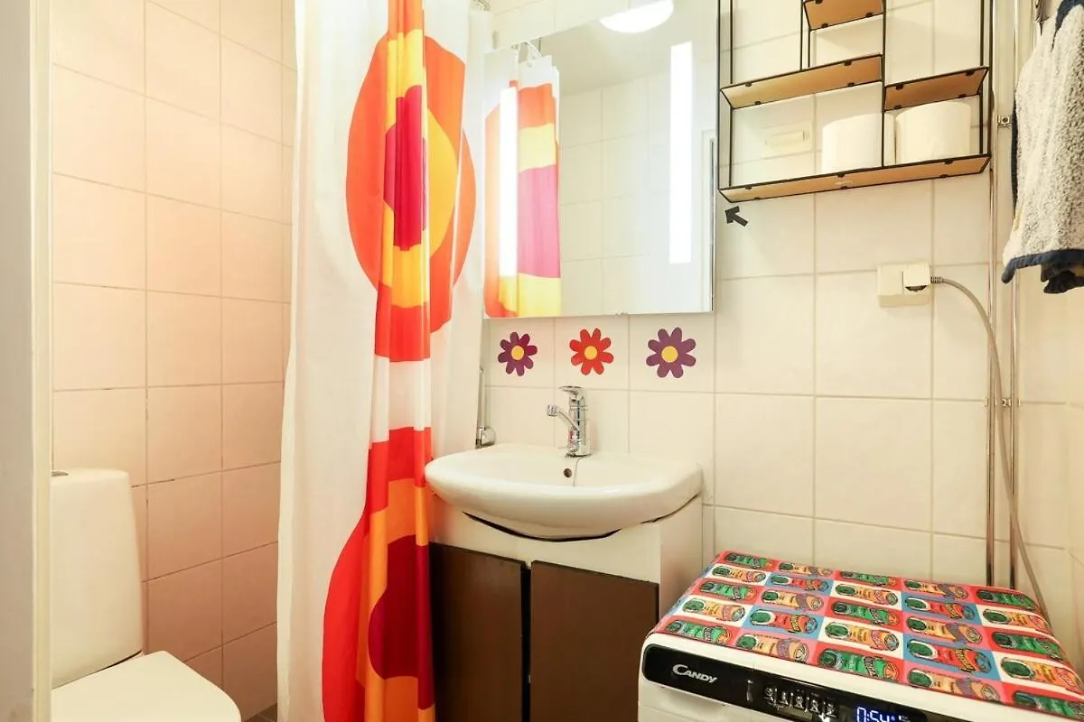 A Stylish Retro Apartment Near The Metro And Essential Services 赫尔辛基 0*,